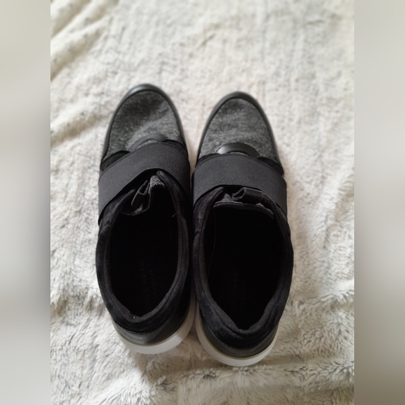 Cole Haan Gray Black Grand OS Ella Studio Lightweight Slip On Sneakers zise 10B - Picture 13 of 14